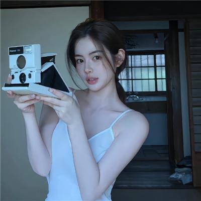 我在等月光落在我身上